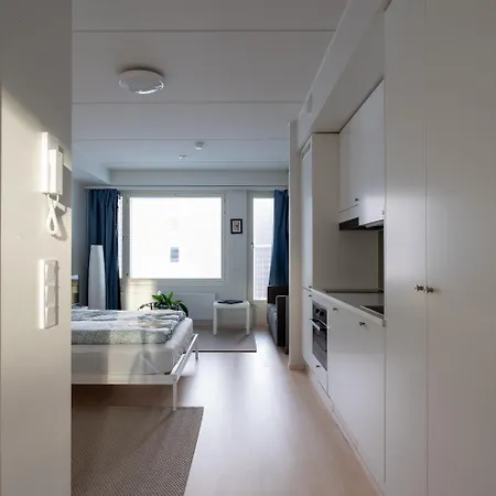 Transit Hel Airport Apartament