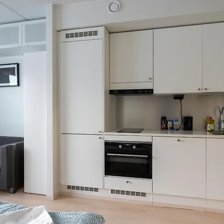Apartamento Transit Hel Airport