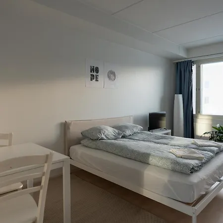 Apartamento Transit Hel Airport