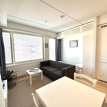 Transit Hel Airport *