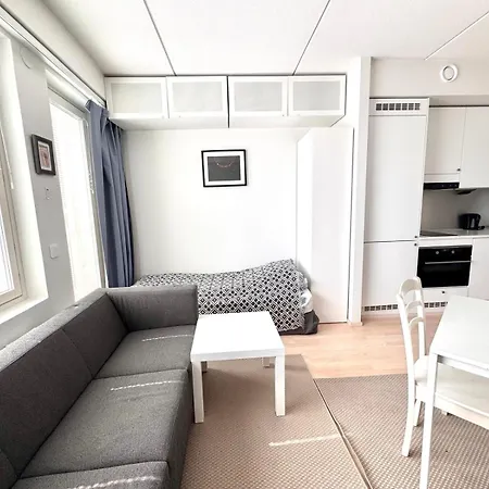 アパート Transit Hel Airport