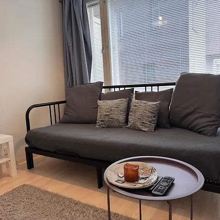 Transit Hel Airport * 万塔