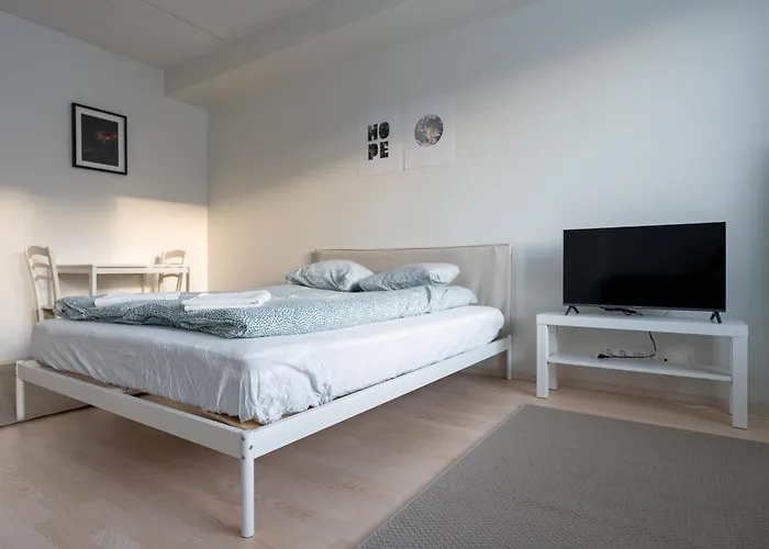 Апартаменты Transit Hel Airport Вантаа