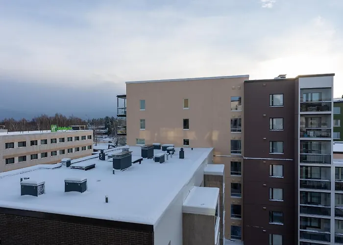 Transit Hel Airport * 万塔