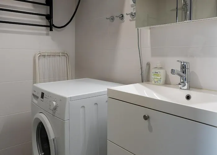 Transit Hel Airport 公寓 *