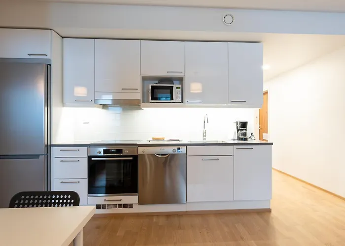 Transit Hel Airport Апартаменты *