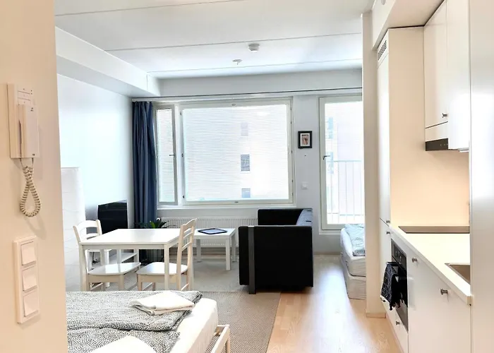 Transit Hel Airport *