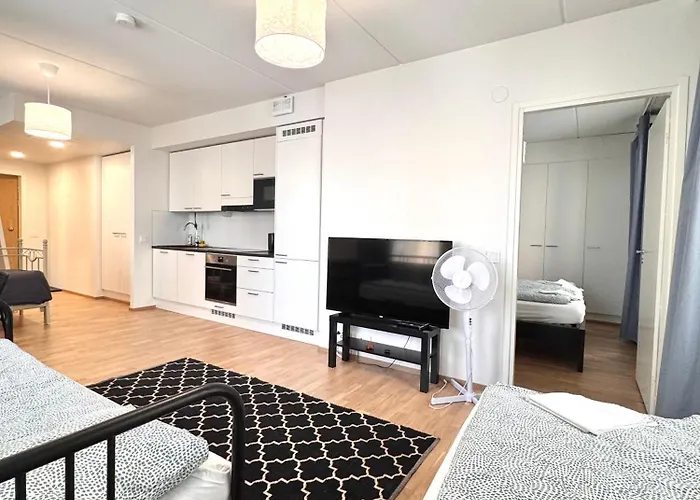 Transit Hel Airport Вантаа